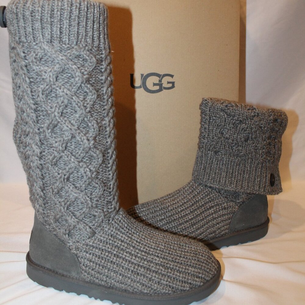 NIB UGG YOUTH GRAY KNIT SWEATER TALL WINTER FASHION BOOTS SZ 3 4‎